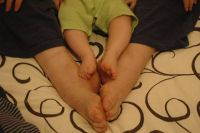 Caroline's and Petra's feet