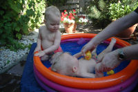 In the swimmingpool