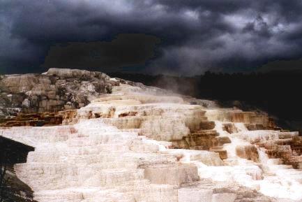 Mammoth hot springs